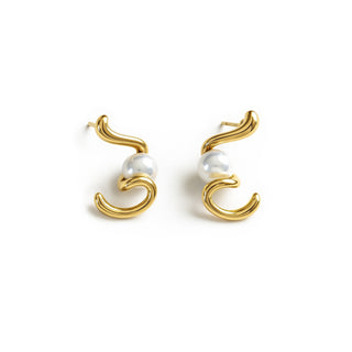 Janya Pearl Earrings