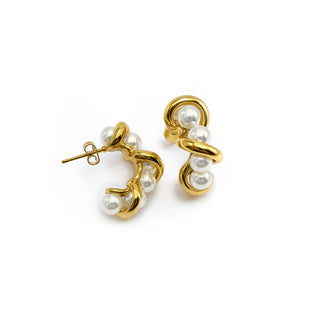 Kaia Pearl Earring